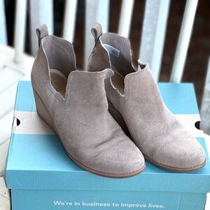 Toms Taupe Suede Wedge Shoes
